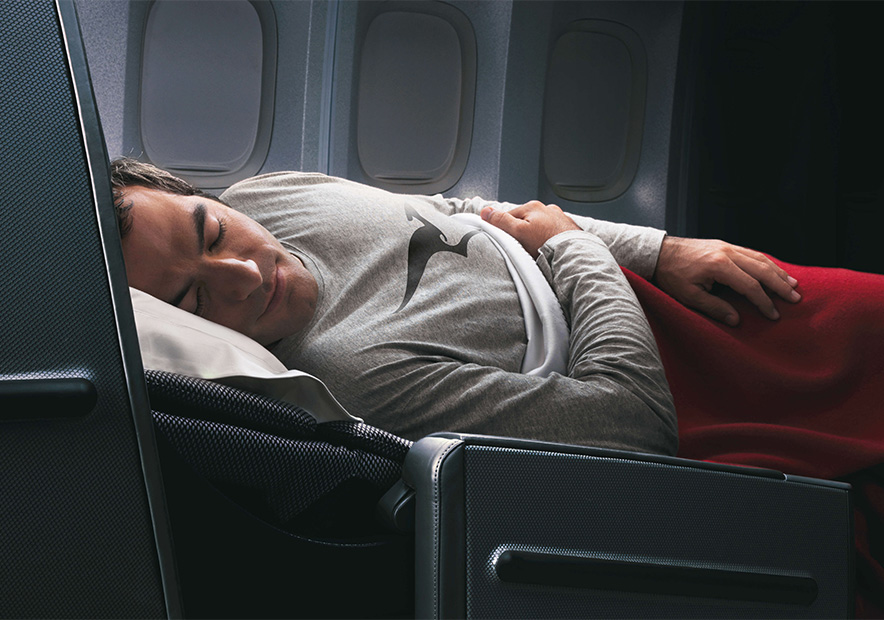 澳洲航空(Qantas)公司長(zhǎng)袖T恤形象.jpg