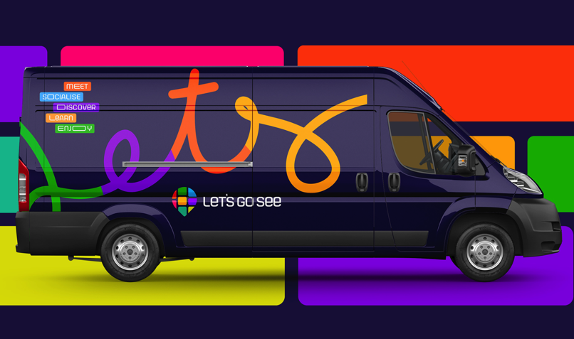 旅行平臺(tái)網(wǎng)站服務(wù)車(chē).png